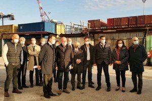 Giunta regionale in visita al Porto di Ravenna